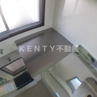 【キッチン】 | 梅屋敷ビル | コンパクトなキッチンで掃除もラクラク