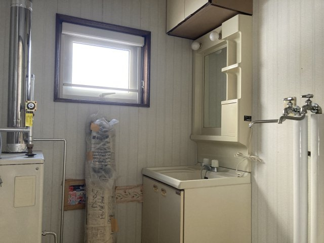 網走市駒場南７丁目中古の洗面所