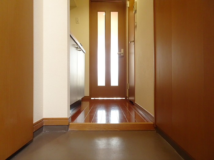 グリーンハウス６の玄関