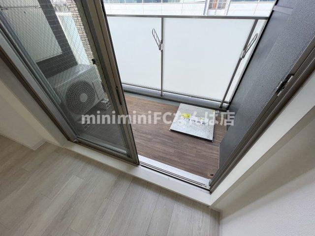 コンフォリア心斎橋EASTのバルコニー