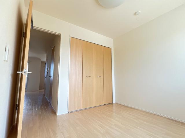 リフル　アヤカの内装|洋室