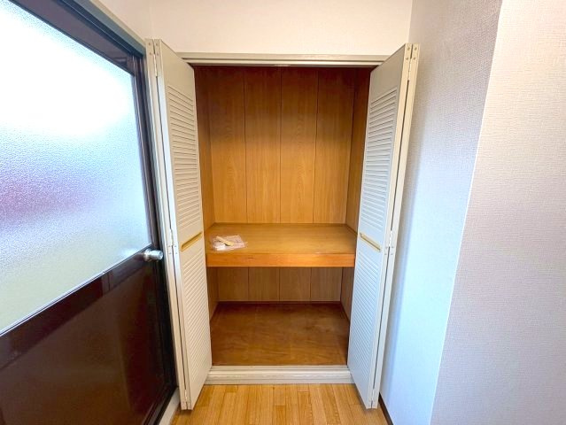 ゴールドハイツの収納