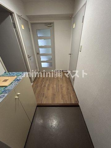 ドエル北堀江の玄関