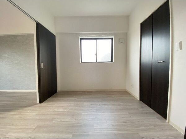 ウルフィエスタ徳川(旧 GRAN DUKE徳川)の収納