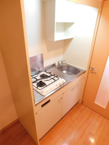 コンドミニアム薬院駅のキッチン|きれいなキッチンです