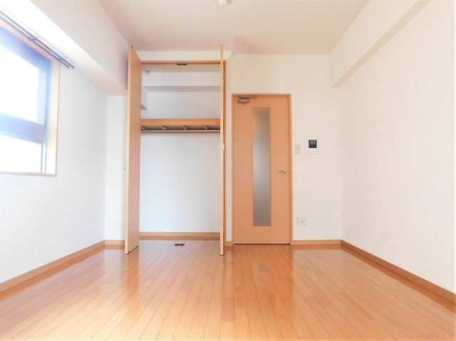 コンドミニアム薬院駅の収納|大きなものも収納できそうです