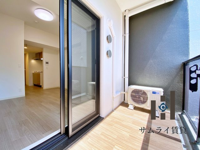 エスリード泉 外堀通のバルコニー