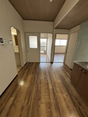 【居間・リビング】 | 太秦グリーンハイツ