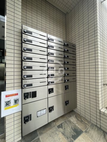 オルフェアレジデンス難波のその他共用部分|オルフェアレジデンス難波　メールボックス・宅配ボックス