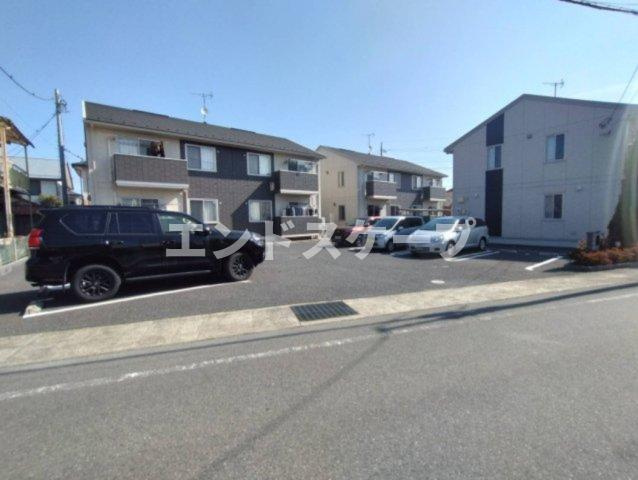 ワイ・ヴィクトワール　Ｂの駐車場|高崎、前橋のお部屋探しはエンドスケープまで！お客様の理想お聞かせ下さい♪