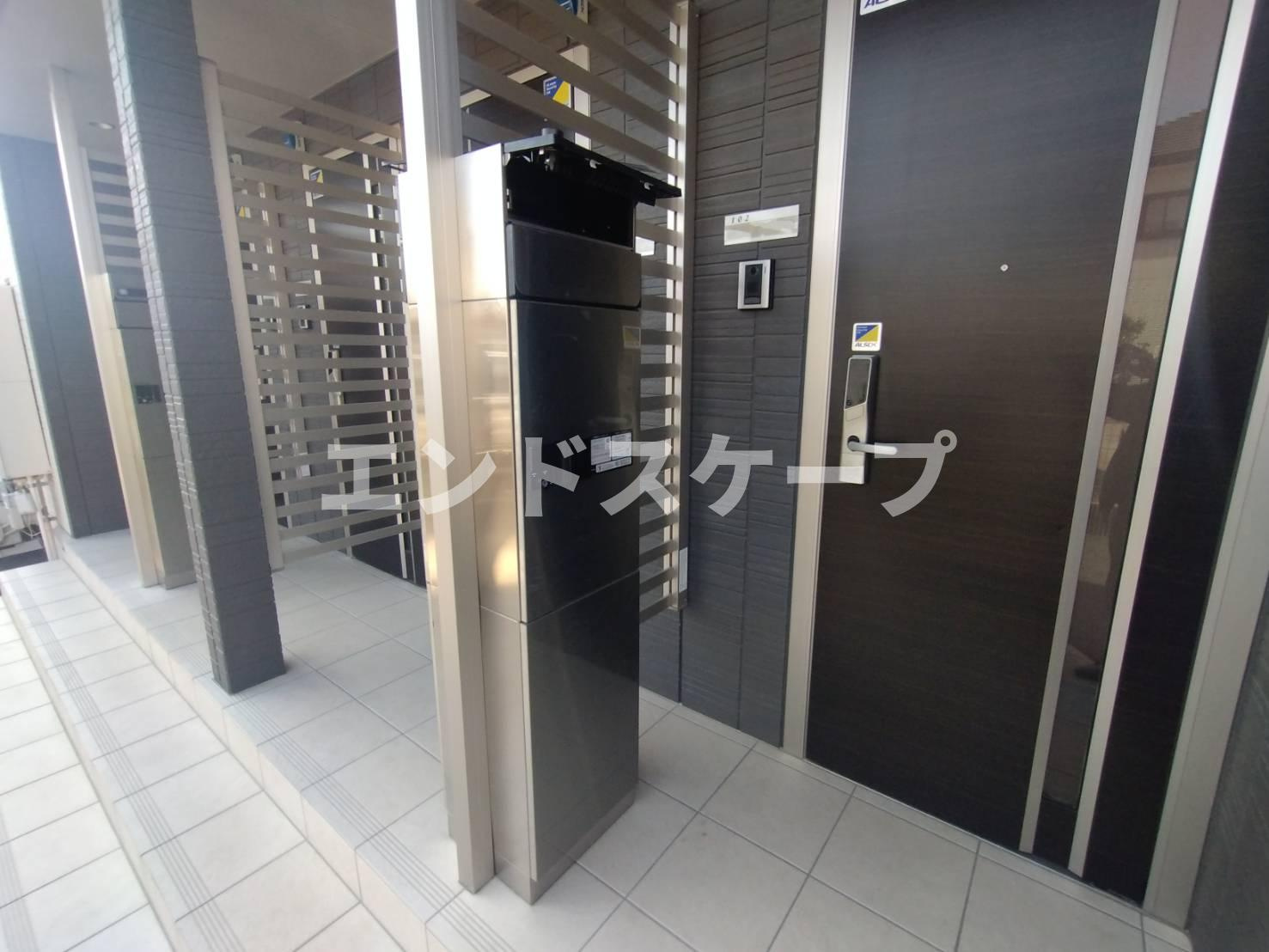 ワイ・ヴィクトワール　Ｂのエントランス|高崎、前橋のお部屋探しはエンドスケープまで！お客様の理想お聞かせ下さい♪