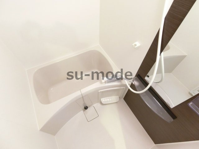 リブリ・摂津庄屋の浴室