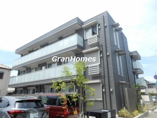 ラコンフィアンス神戸の外観