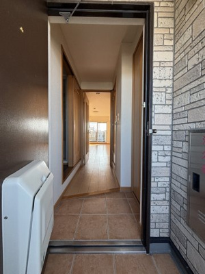 【玄関】 | ピュアセルト森尾Ⅱ