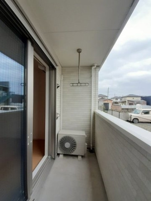 【バルコニー】 | ラルーチェ