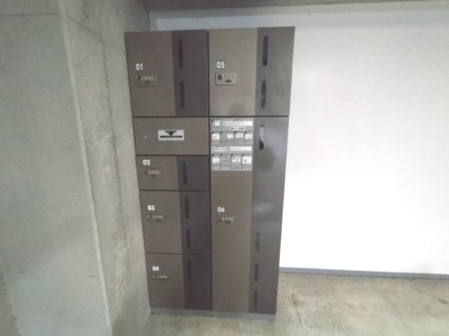 Afan南青山(アファン)のエントランス