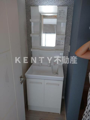 【洗面所】 | プラムアーク白金台 | ゆったりとスペースのある洗面所