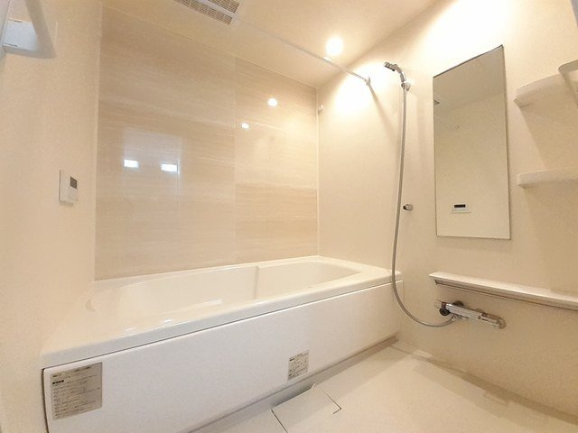 ラフレＳＫＹ（スカイ）の浴室