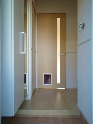 【玄関】 | フォルシュ近見Ｂ