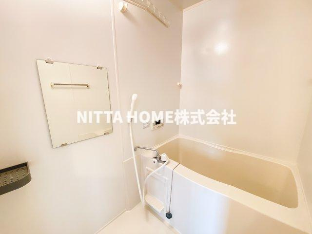 セジュールモナリエ篠山の浴室|清潔感のあるバスルームです♪