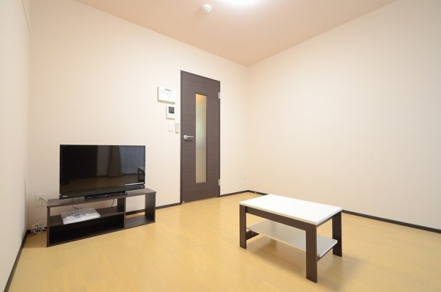 クレイノドミール久留米の居間・リビング|設備・使用は号室により異なるため、現況を優先致します。