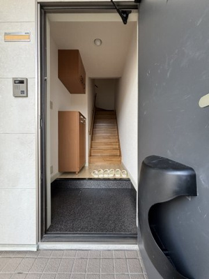 【洋室】 | サンクレール | イメージ写真203号室（反転あり）