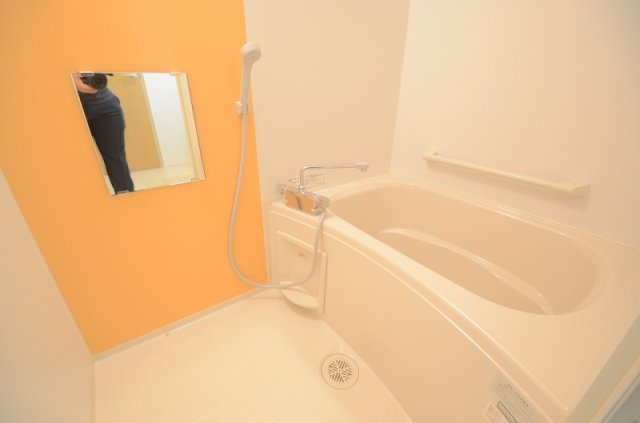 クレイノ美リーフⅣの浴室|シャワー付きバスルーム