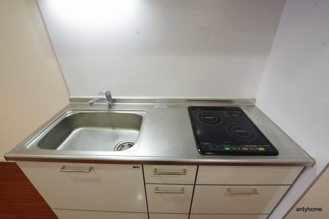 BRAVI新大阪　仲介手数料無料のキッチン