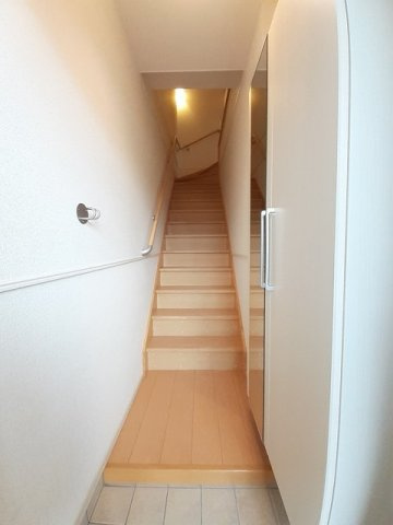 イストワールの玄関