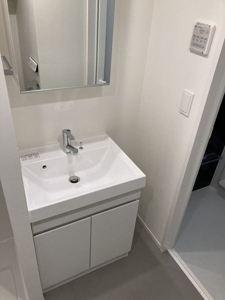 ASTILE三軒茶屋Ⅳの独立洗面台