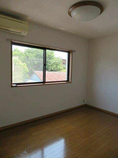 岩崎マンションの寝室