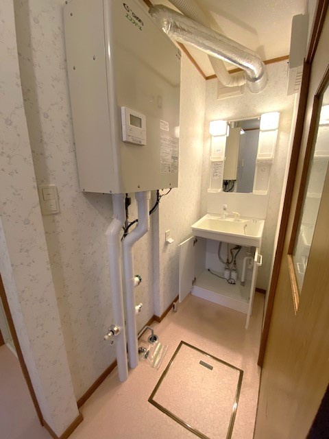【値下げ】網走市潮見８丁目中古住宅の洗面所