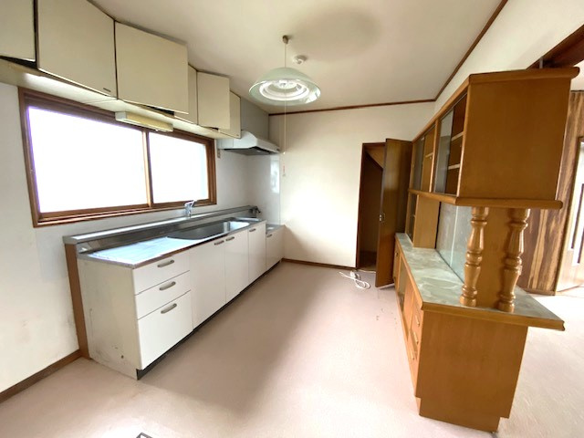 【値下げ】網走市潮見８丁目中古住宅のキッチン
