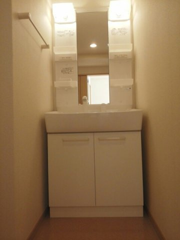 アルブル・ヴィラージュⅡの洗面所