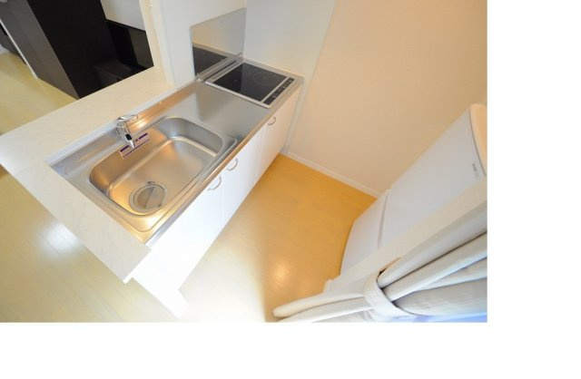 レオネクストフィオーレのキッチン|対面がうれしいカウンターキッチン