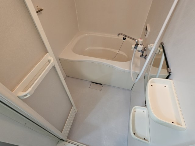 ルマージュ神戸3番館の浴室