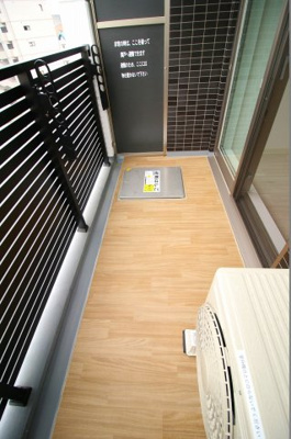 【バルコニー】 | スプランディッド難波WEST