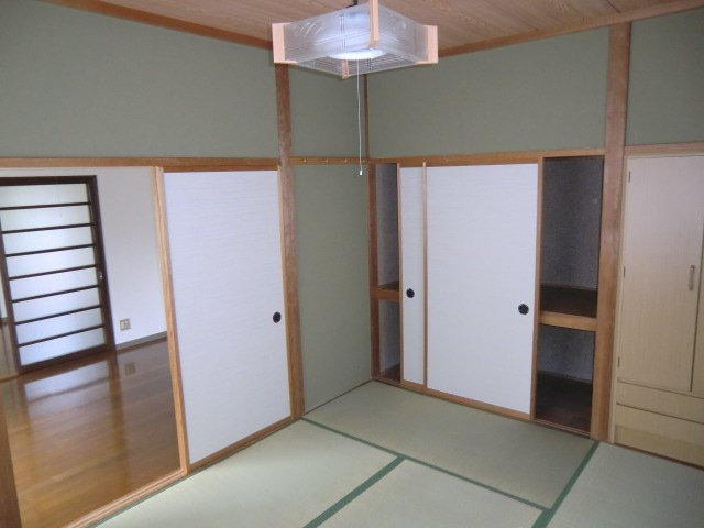 コーポ共栄の和室