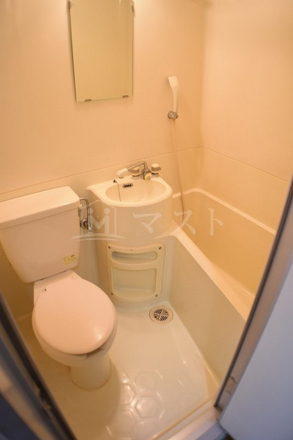 プリエール京町堀の浴室