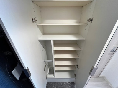 【収納】 | プレサンス大国町ラヴェニール