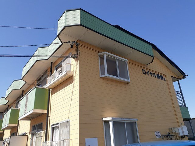 ロイヤル師勝Ｂの外観