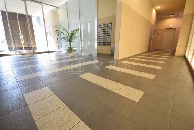 グランカーサ梅田北のロビー