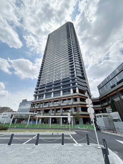 港区西麻布１丁目の賃貸マンションの外観