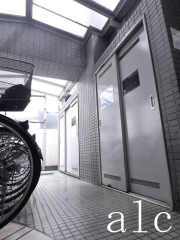 プロスペアー中野富士見町のロビー|建物の内部です