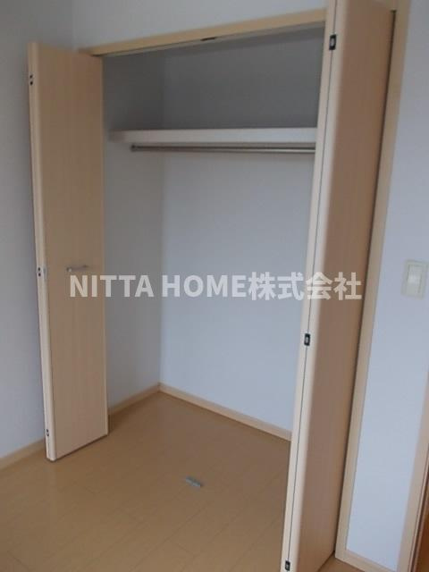 メゾン桜Ⅰの収納|大きなクローゼットもありますよ◎