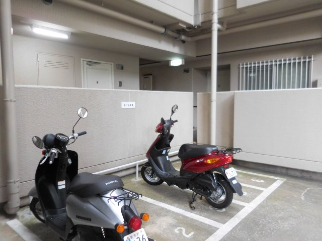 万葉ハイツ水無瀬のその他共用部分