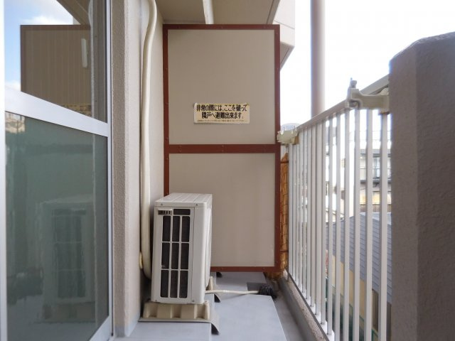 万葉ハイツ水無瀬のバルコニー