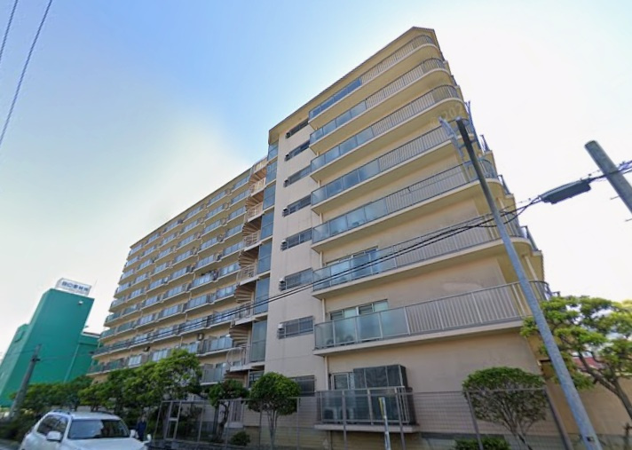 ユニハイム明石の外観