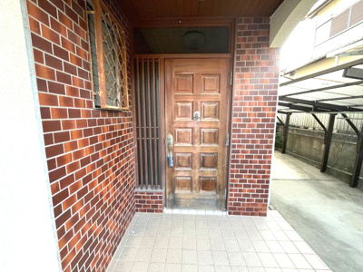 【玄関】 | 生駒郡三郷町城山台3丁目