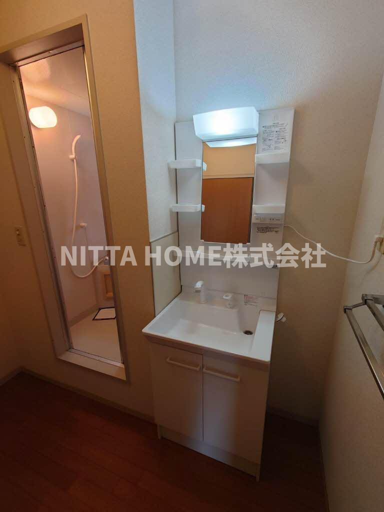 リバティーハイツの洗面所|独立洗面化粧台もありますよ♪